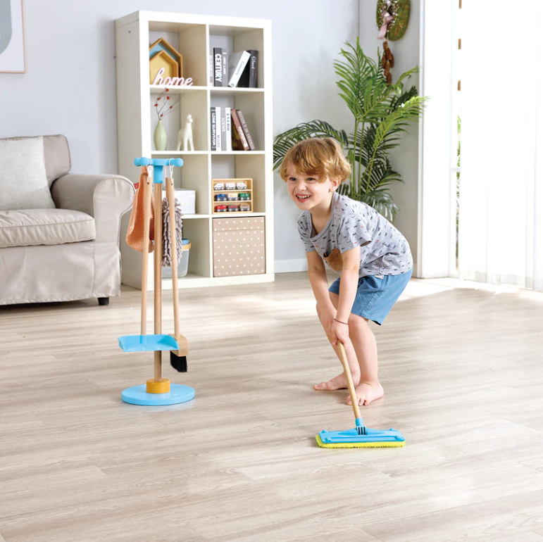 Broom & Swiffer Cleaning Stand