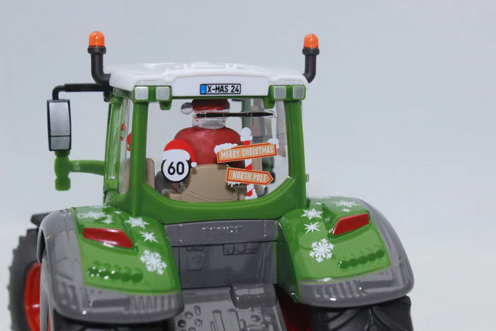 Christmas Tractor