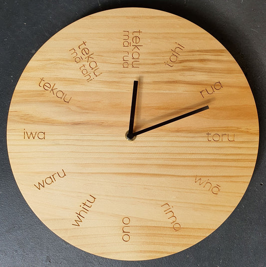 Te Reo Clock - Pine Wood